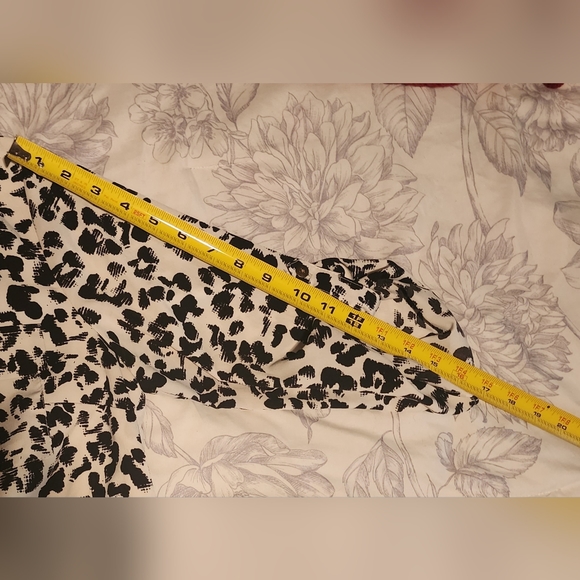 Dress - Picture 6 of 6